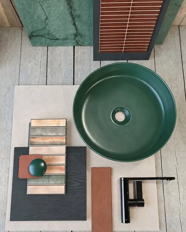 Stijlvolle badkamer met natuurlijke tegels